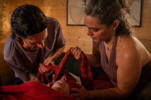 ArbRuisseau Rituel Rebozo Symbiose. Un Rituel Rebozo exceptionnel où le féminin et le masculin sacré s'unissent pour révéler votre nature profonde.